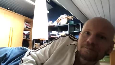 Snapshot of zolexthomas chatting on 04/12/26, 11:48 zolexthomas online show from 04/12/26, 11:48
