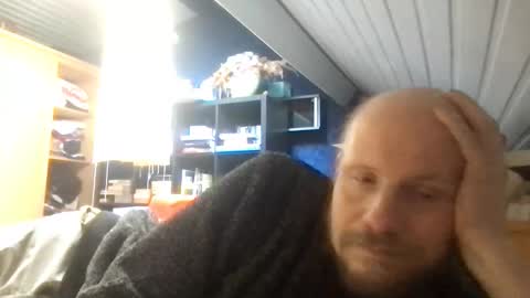 Snapshot of zolexthomas chatting on 04/26/26, 02:15 zolexthomas online show from 04/26/26, 02:15