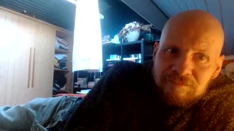 Snapshot of zolexthomas chatting on 04/29/26, 05:41 zolexthomas online show from 04/29/26, 05:41
