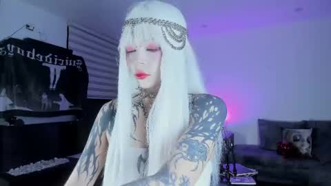 SOPHIE    online show from 06/27/26, 04:06