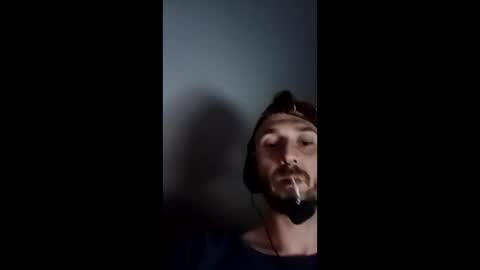 Snapshot of zombiekillerpez chatting on 04/19/26, 03:28 zombiekillerpez online show from 04/19/26, 03:28