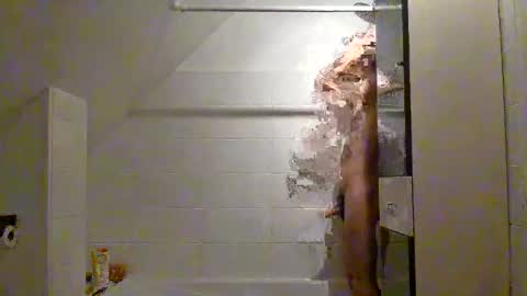 Snapshot of zommmmmmmmm chatting on 11/30/25, 07:18 zom online show from 11/30/25, 07:18