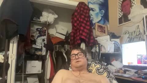 Snapshot of zone45887003 chatting on 02/04/26, 03:23 daddybighardonlate online show from 02/04/26, 03:23