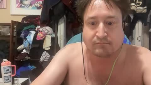 Snapshot of zone45887003 chatting on 02/24/26, 08:12 daddybighardonlate online show from 02/24/26, 08:12