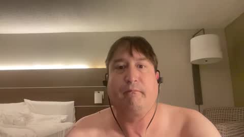 Snapshot of zone45887003 chatting on 03/22/26, 08:51 daddybighardonlate online show from 03/22/26, 08:51