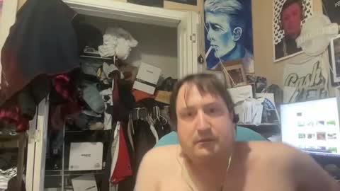 Snapshot of zone45887003 chatting on 04/06/26, 01:03 daddybighardonlate online show from 04/06/26, 01:03