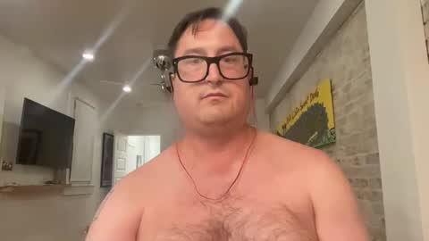 Snapshot of zone45887003 chatting on 05/22/26, 03:02 daddybighardonlate online show from 05/22/26, 03:02