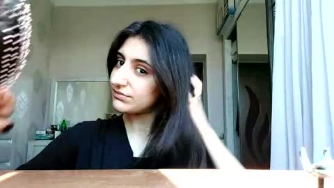 Snapshot of zoniatoelle chatting on 05/27/26, 08:44 Ilona online show from 05/27/26, 08:44