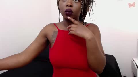 Snapshot of zooee_p chatting on 12/14/24, 04:31 Zooe online show from 12/14/24, 04:31