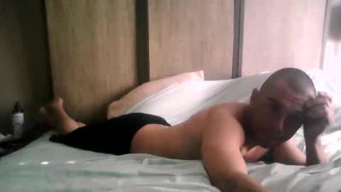 zooroxxx101 online show from 10/21/25, 03:35