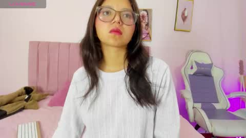 Zoe online show from 03/26/26, 12:00