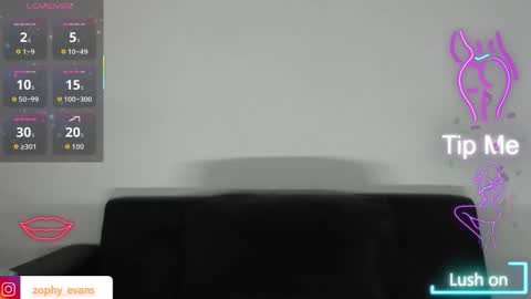 Snapshot of zophy_evans_ chatting on 11/20/25, 11:26 Zophy online show from 11/20/25, 11:26