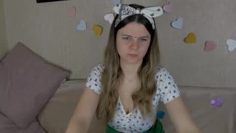 Zoriana online show from 03/19/26, 09:52