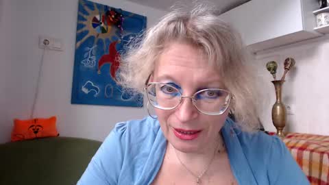 Snapshot of zosya1111 chatting on 12/29/24, 09:17 Zosya1111 online show from 12/29/24, 09:17