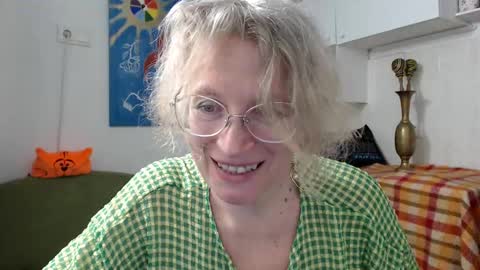 Snapshot of zosya1111 chatting on 03/03/25, 04:56 Zosya1111 online show from 03/03/25, 04:56