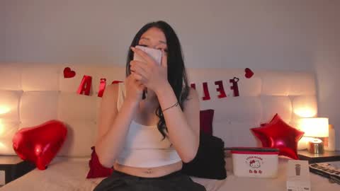 cintya kors online show from 02/09/25, 02:38