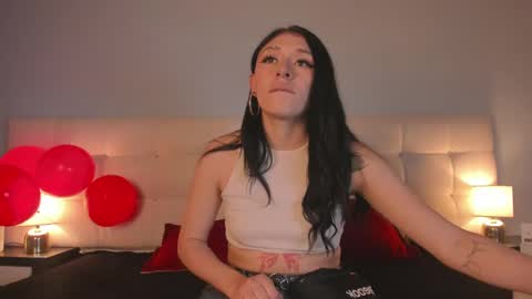 cintya kors online show from 02/14/25, 02:18