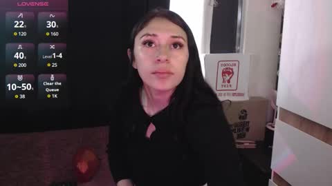 cintya kors online show from 12/17/25, 12:55