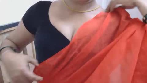 Snapshot of zoya_4u chatting on 02/28/26, 05:03 Zoya online show from 02/28/26, 05:03