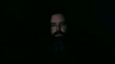 Snapshot of zozzzie chatting on 10/28/25, 01:58 zozzzie online show from 10/28/25, 01:58