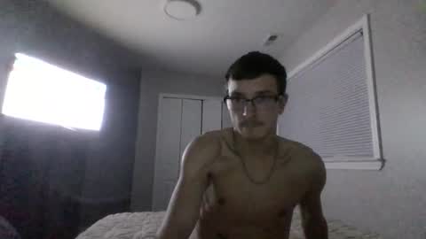 zsmoke20212021 online show from 03/15/26, 10:10