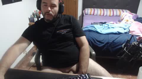 Zuheyla online show from 12/11/24, 01:47