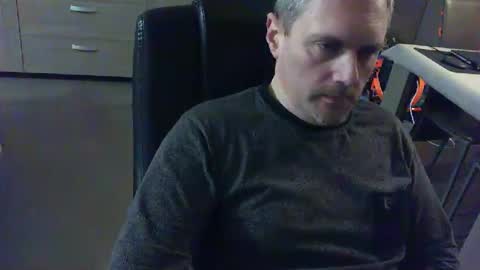 Snapshot of zultem chatting on 02/04/25, 04:59 zultem online show from 02/04/25, 04:59