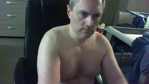 Snapshot of zultem chatting on 02/18/25, 04:26 zultem online show from 02/18/25, 04:26