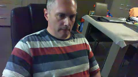 Snapshot of zultem chatting on 09/24/25, 04:05 zultem online show from 09/24/25, 04:05