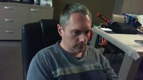 Snapshot of zultem chatting on 11/06/25, 04:46 zultem online show from 11/06/25, 04:46