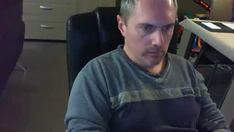 Snapshot of zultem chatting on 11/07/25, 05:18 zultem online show from 11/07/25, 05:18