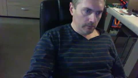 zultem online show from 11/19/25, 04:45