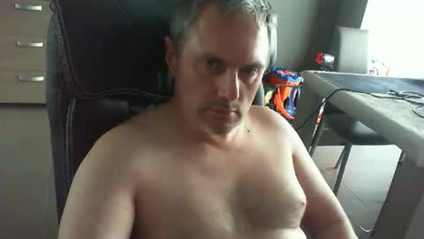 Snapshot of zultem chatting on 04/16/26, 05:58 zultem online show from 04/16/26, 05:58