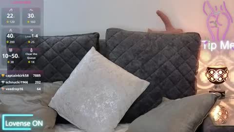 zuly goode online show from 12/16/25, 12:15