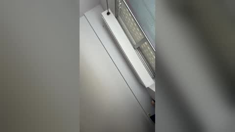 zurdineno online show from 02/06/26, 12:30