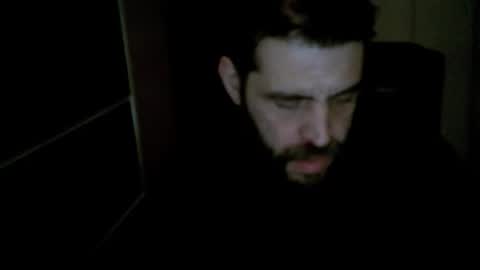 Snapshot of zurdineno chatting on 05/17/26, 05:16 zurdineno online show from 05/17/26, 05:16