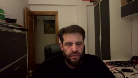 Snapshot of zurdineno chatting on 07/07/26, 02:03 zurdineno online show from 07/07/26, 02:03