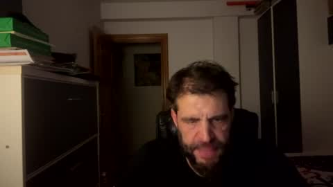 Snapshot of zurdineno chatting on 07/08/26, 02:27 zurdineno online show from 07/08/26, 02:27