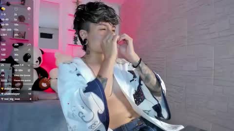 Zury Ramirez online show from 10/18/25, 08:20