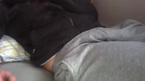 zyggy87 online show from 12/04/25, 12:14