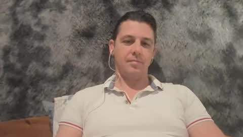 Artnoyz Shower online show from 09/23/25, 08:12