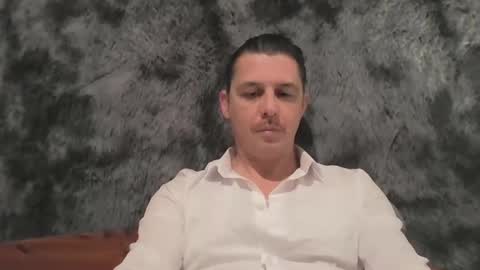 Artnoyz Shower online show from 11/04/25, 09:47