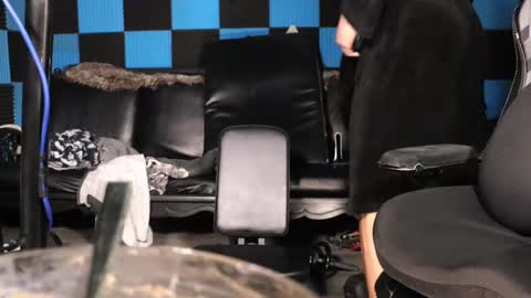 Snapshot of zyzz4444 chatting on 12/22/24, 09:53 Greek God online show from 12/22/24, 09:53