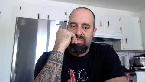 Snapshot of zzman9 chatting on 01/05/25, 03:34 ZZMan online show from 01/05/25, 03:34