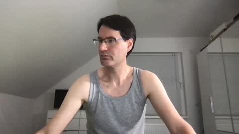 Snapshot of zzz123_cam chatting on 12/01/24, 04:29 zzz123_cam online show from 12/01/24, 04:29