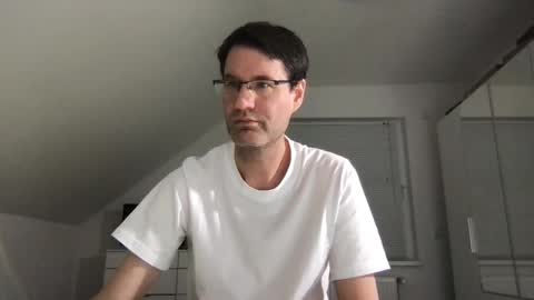 Snapshot of zzz123_cam chatting on 02/16/25, 09:38 zzz123_cam online show from 02/16/25, 09:38