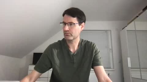 Snapshot of zzz123_cam chatting on 09/14/25, 02:38 zzz123_cam online show from 09/14/25, 02:38