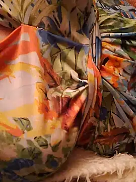 Snapshot of Gipsycicahungary chatting on 03/02/25, 10:38 Gipsycicahungary online show from 03/02/25, 10:38