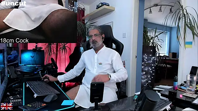 OnlineBossUK online show from 11/29/25, 01:03