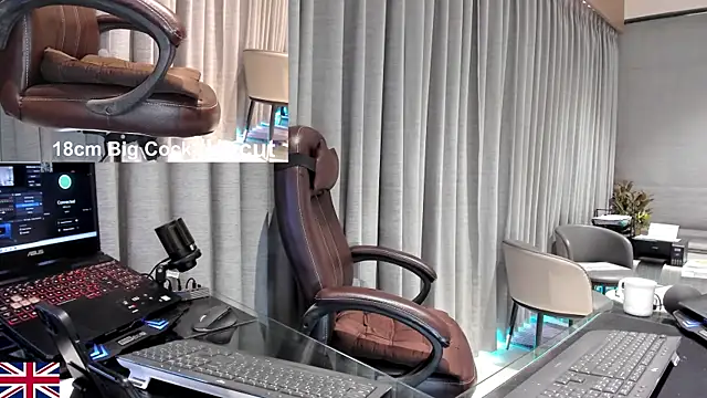 OnlineBossUK online show from 04/12/26, 08:41